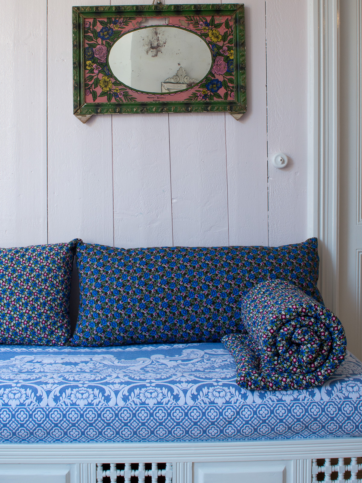 quilted mattress 150x50 cm blue hibiscus